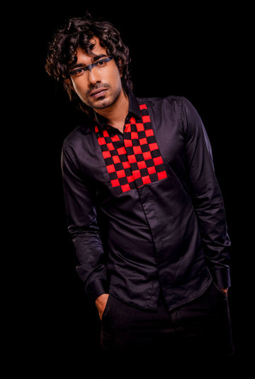 Shirt With Pin-tuck Woven Yoke